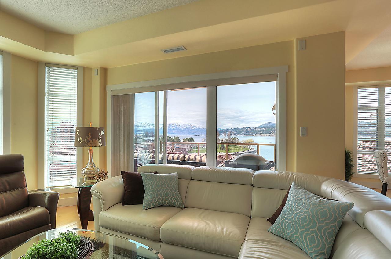 Sunset Waterfront Resort By Kelownacondorentals 外观 照片