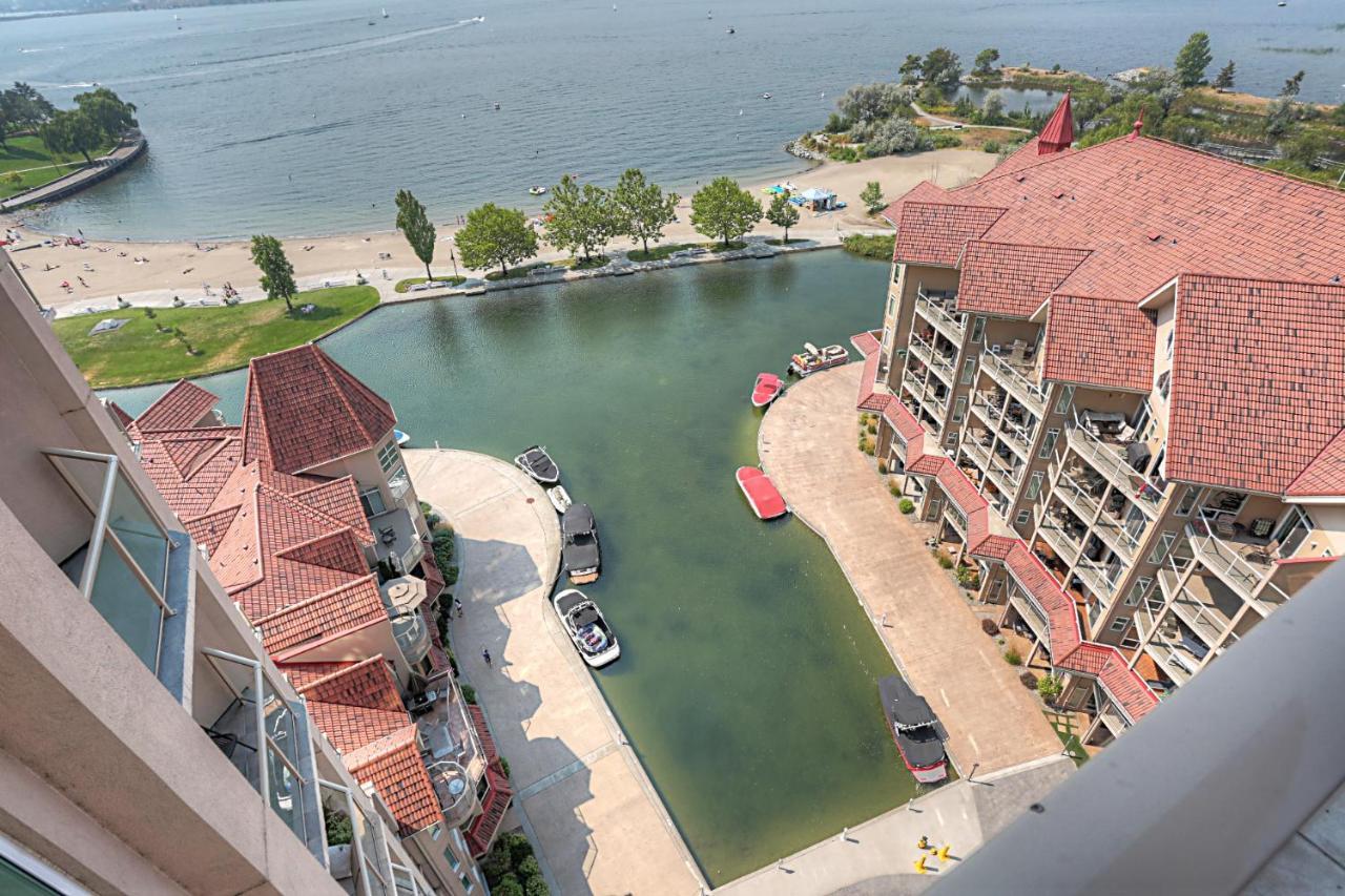 Sunset Waterfront Resort By Kelownacondorentals 外观 照片